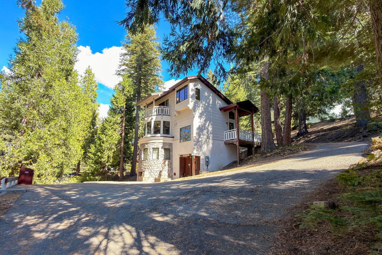 7475 Henness Cir, Yosemite West, CA 95389