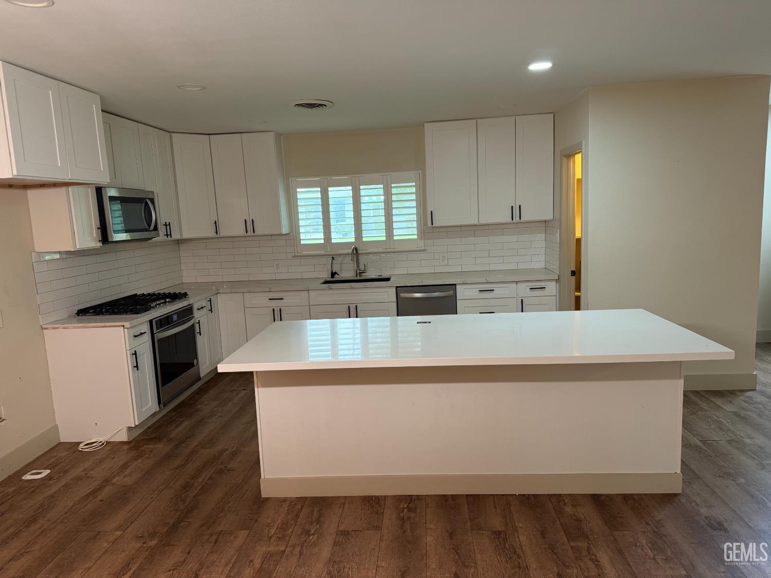 3321 Jade, Bakersfield, CA 93306