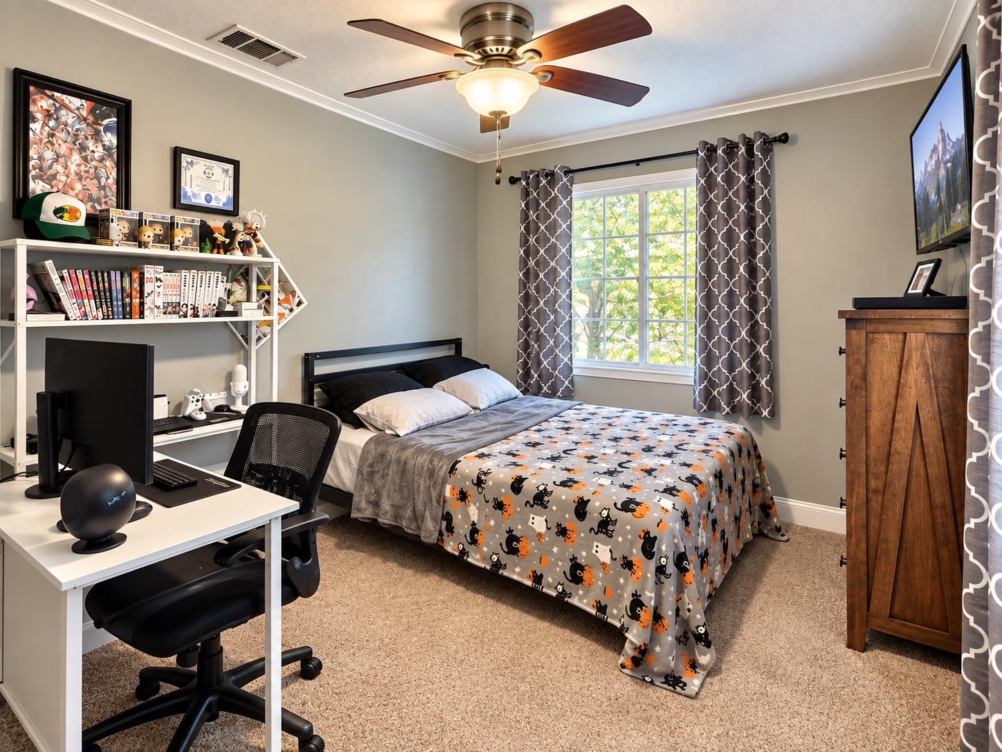 1247 E Cortland Ave, Fresno, CA 93704