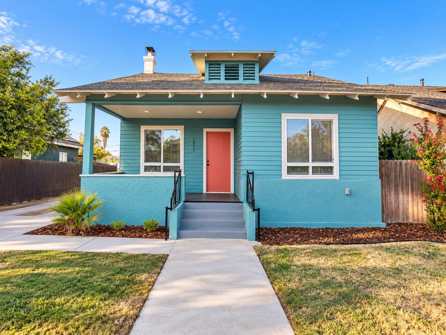 2837 E Grant Ave, Fresno, CA 93701