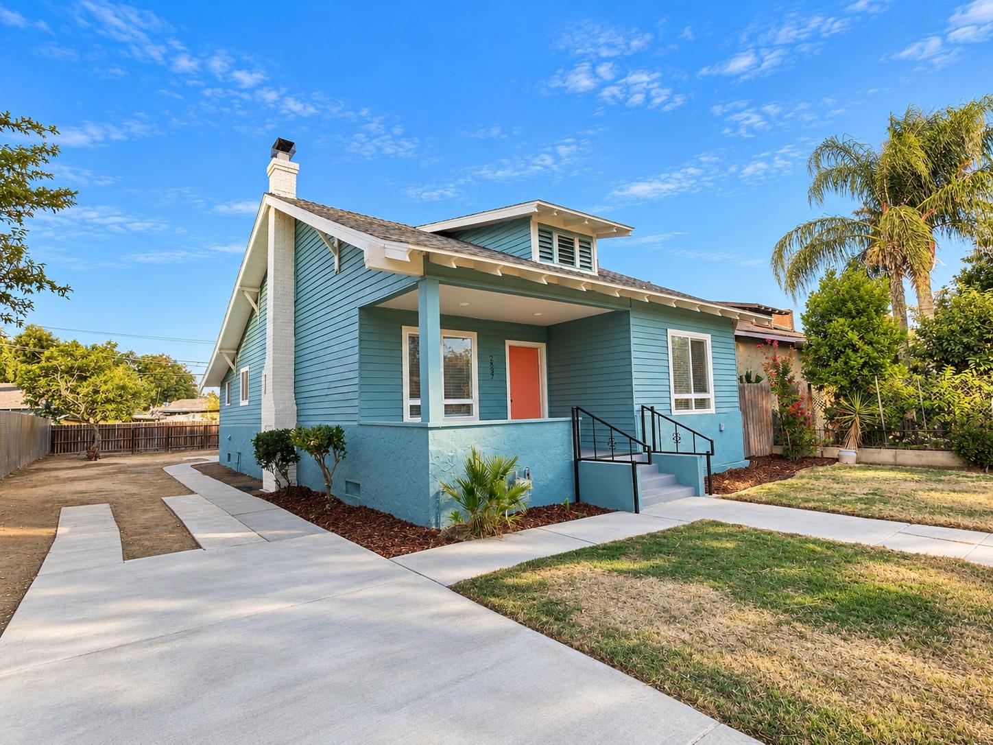 2837 E Grant Ave, Fresno, CA 93701