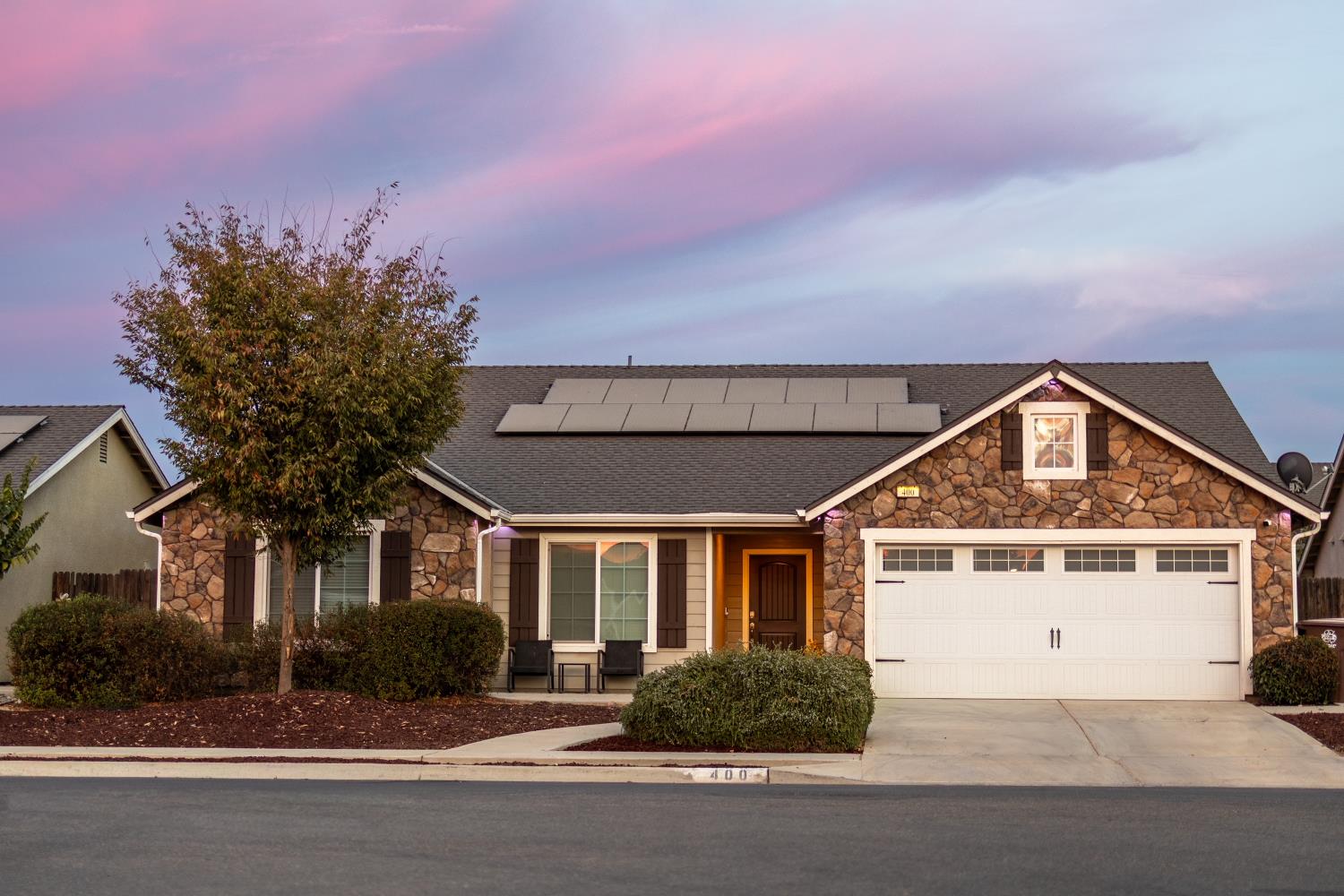 400 Pinewood Ave, Sanger, CA 93657
