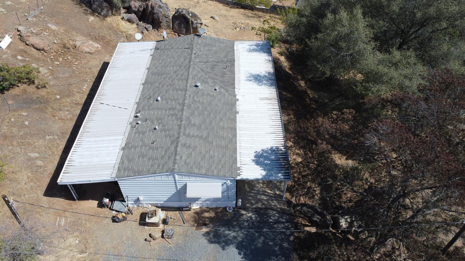 37129 Pebble Ln, Yokuts Valley, CA 93675