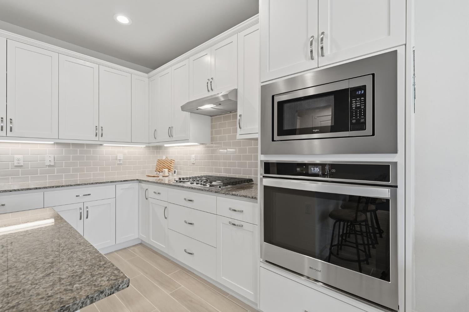 4432 S University St, Visalia, CA 93277