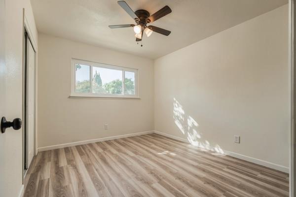 405 E Magnolia Ave, Hanford, CA 93230