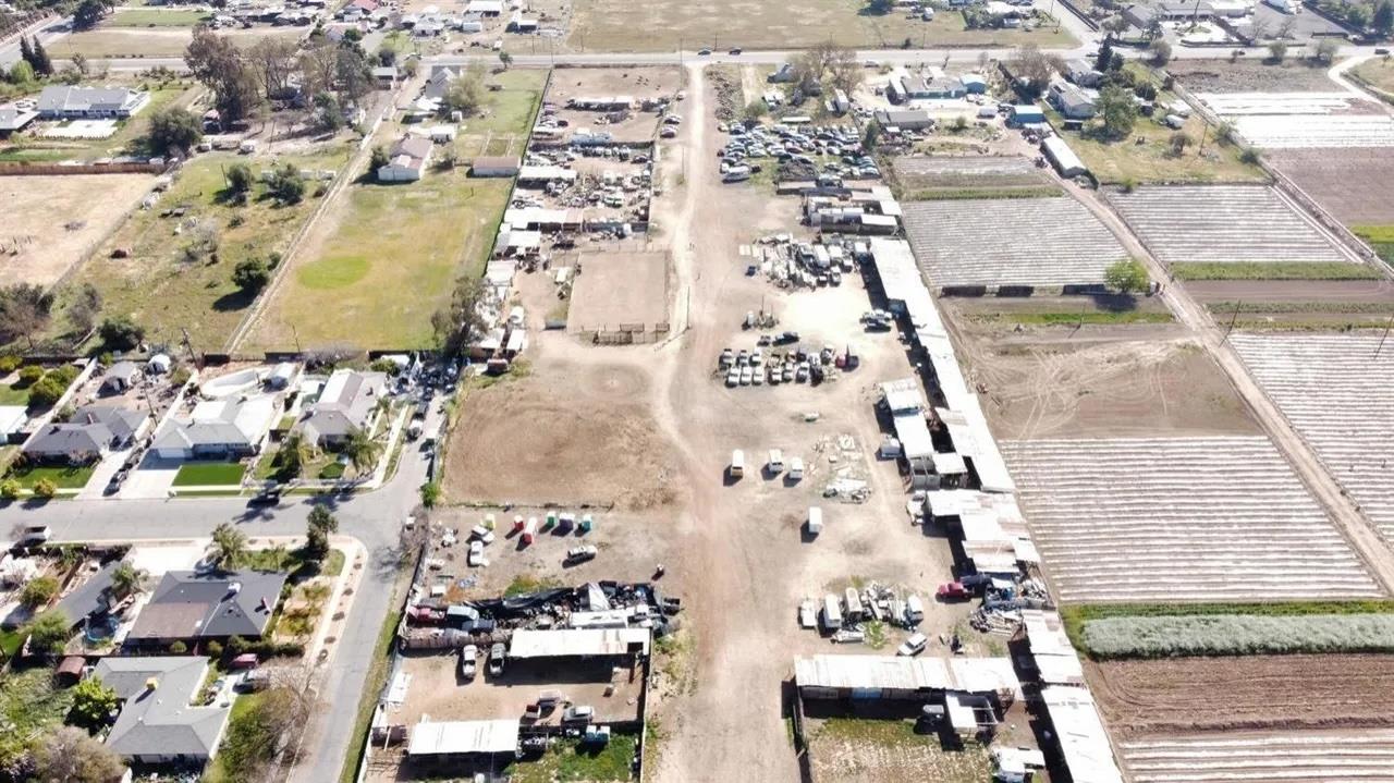 1234 No Address, Fresno, CA 93722