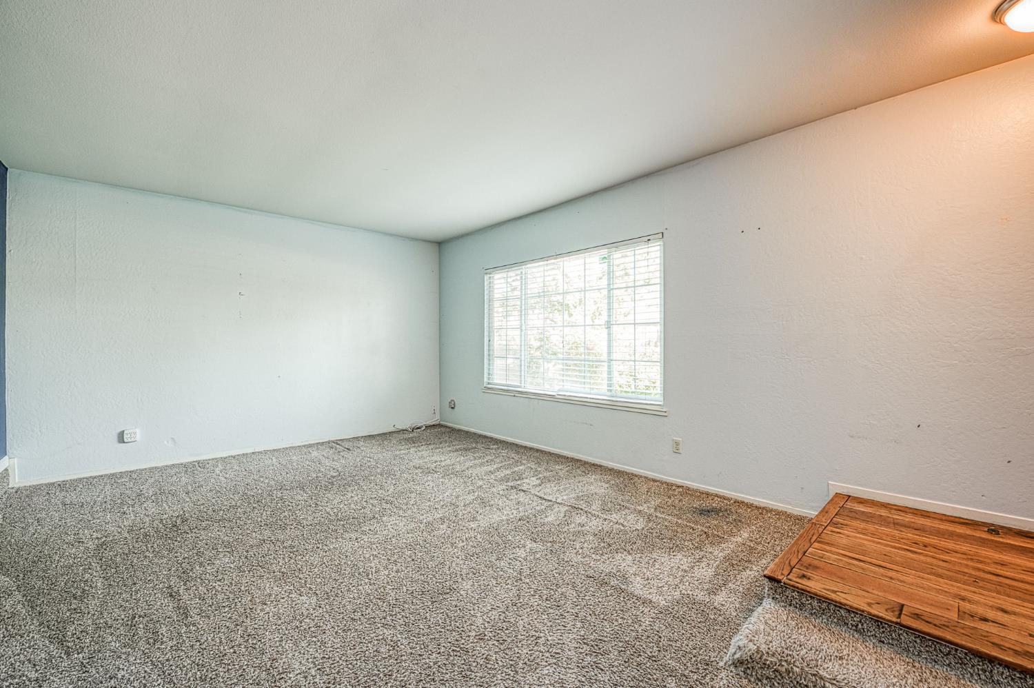 3379 W Morris Ave, Fresno, CA 93711