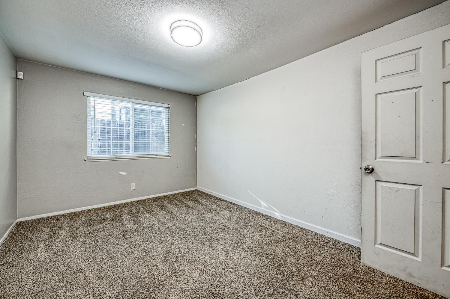 3379 W Morris Ave, Fresno, CA 93711