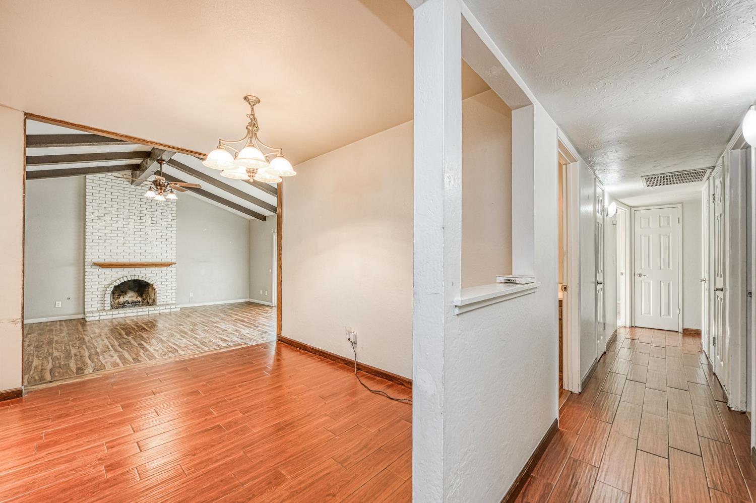 3379 W Morris Ave, Fresno, CA 93711