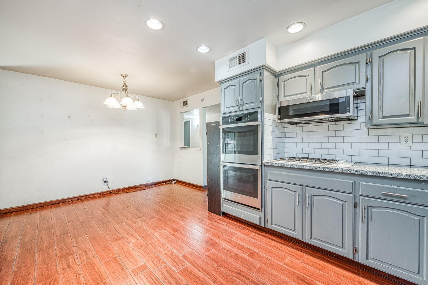 3379 W Morris Ave, Fresno, CA 93711