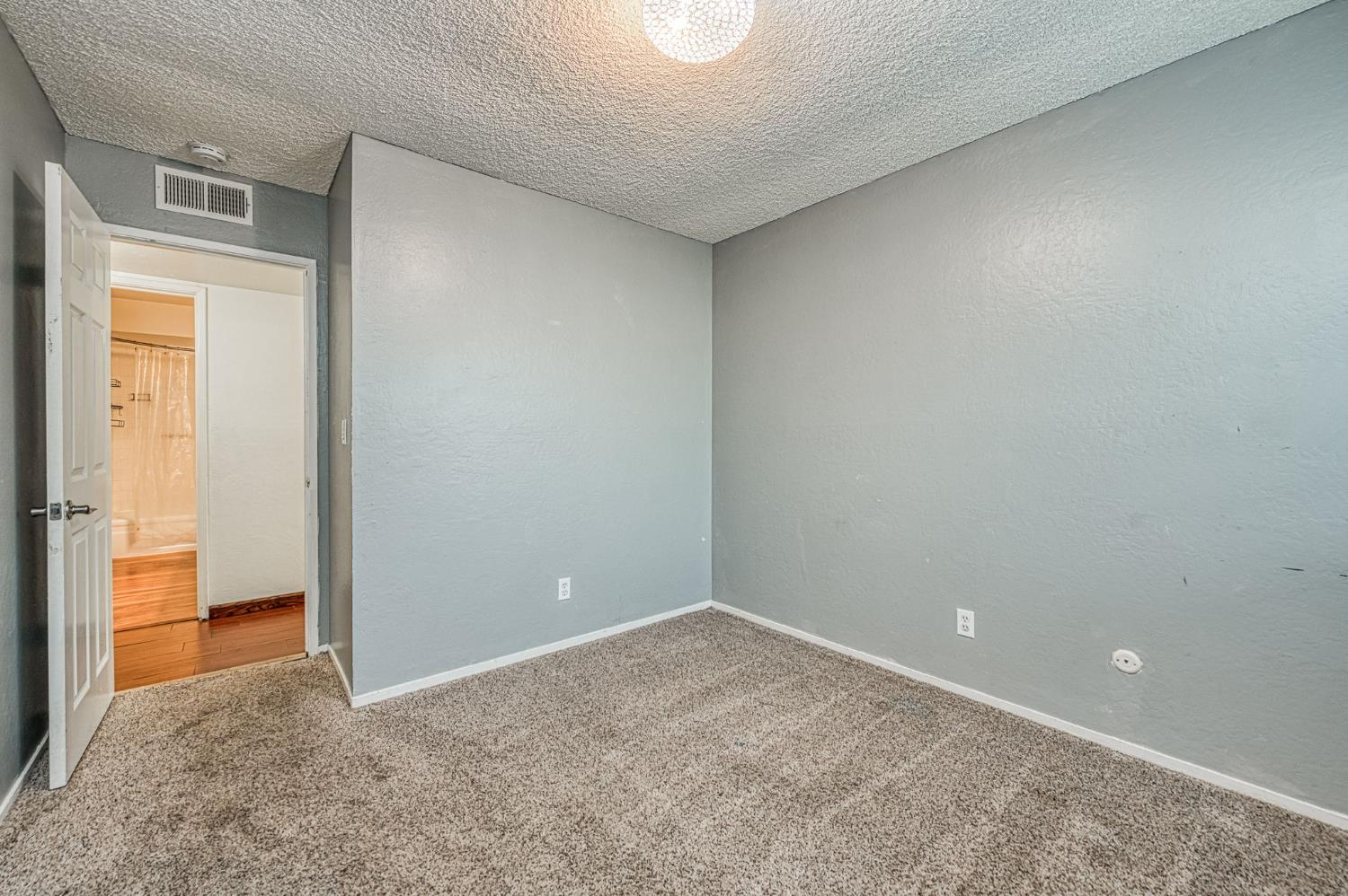 3379 W Morris Ave, Fresno, CA 93711