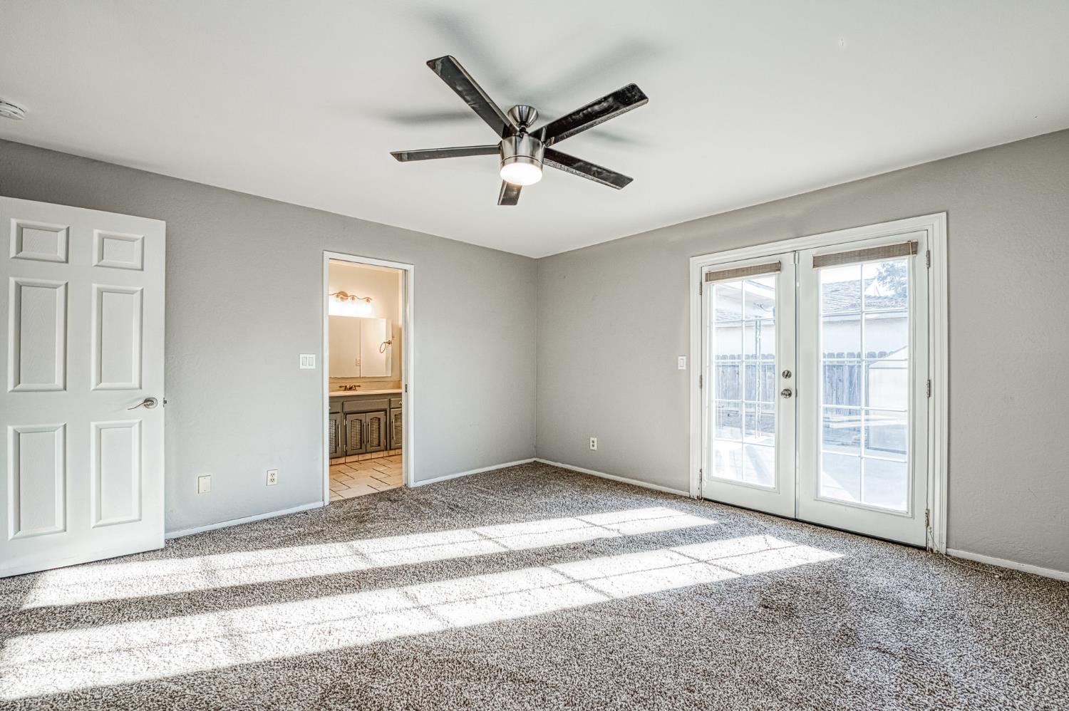 3379 W Morris Ave, Fresno, CA 93711