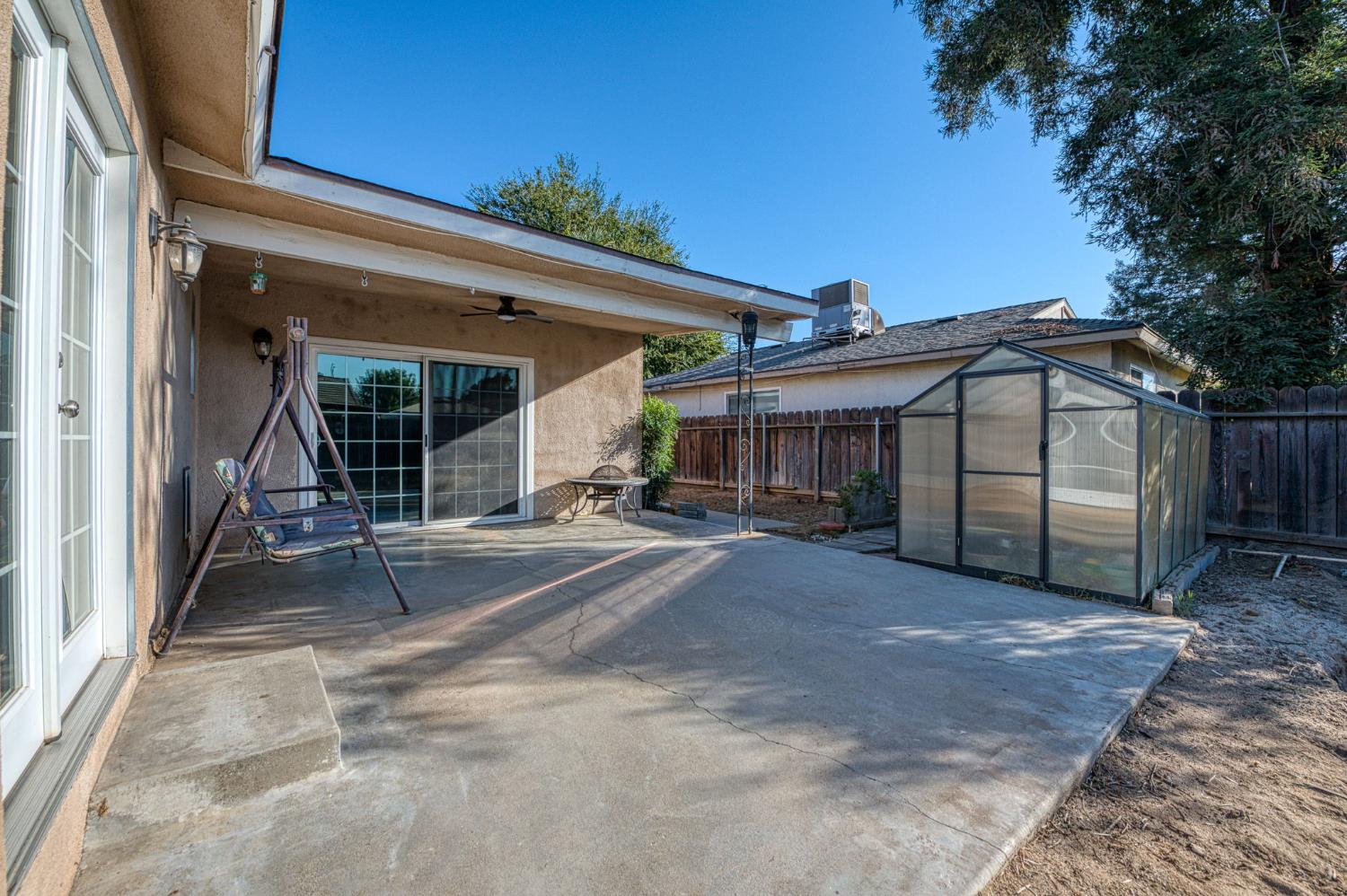 3379 W Morris Ave, Fresno, CA 93711