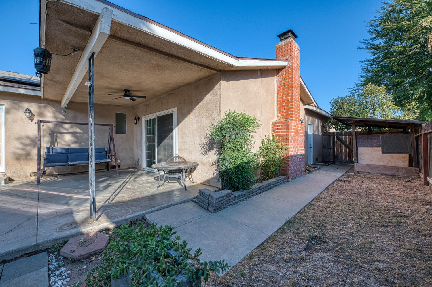 3379 W Morris Ave, Fresno, CA 93711