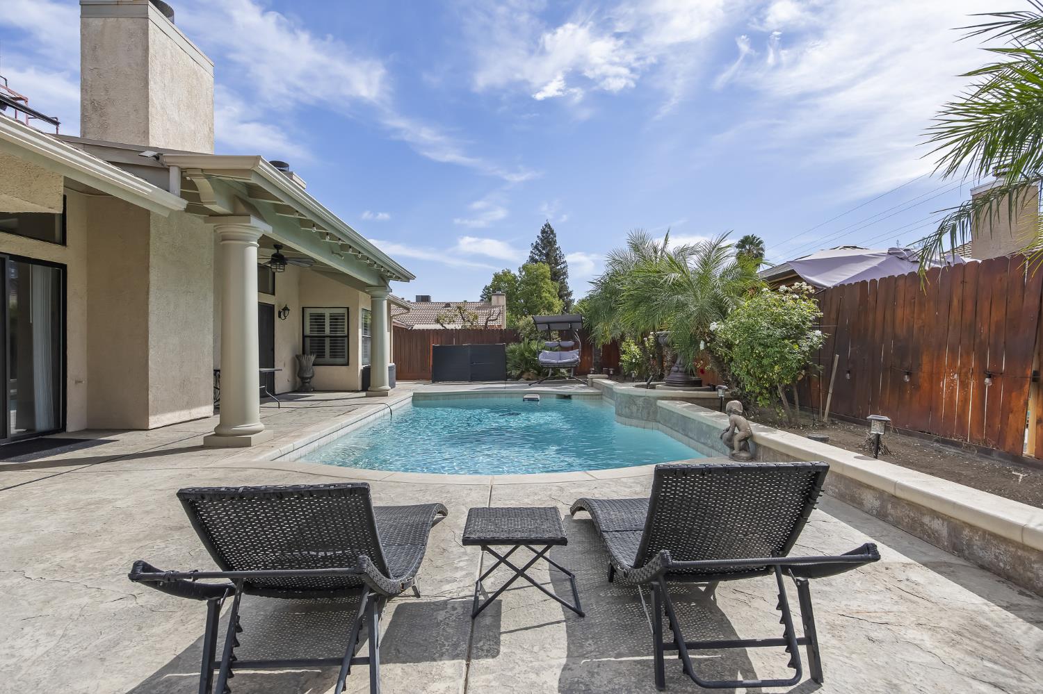 1968 Sample Ave, Clovis, CA 93611