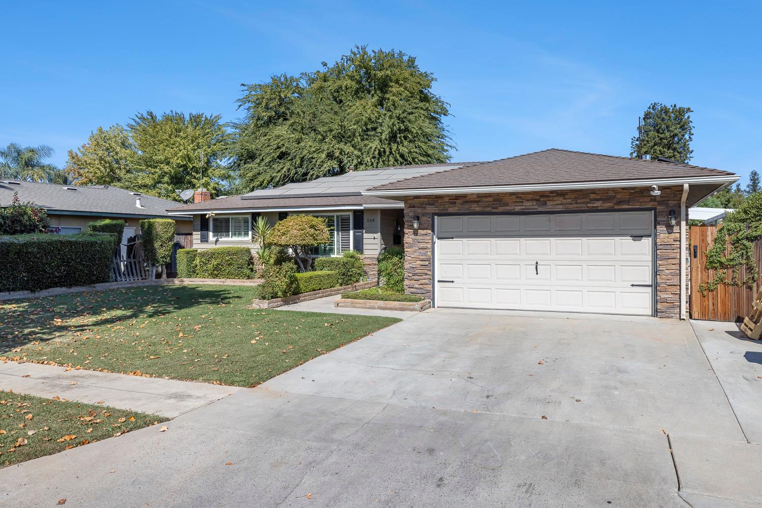 548 E Fremont Ave, Fresno, CA 93710