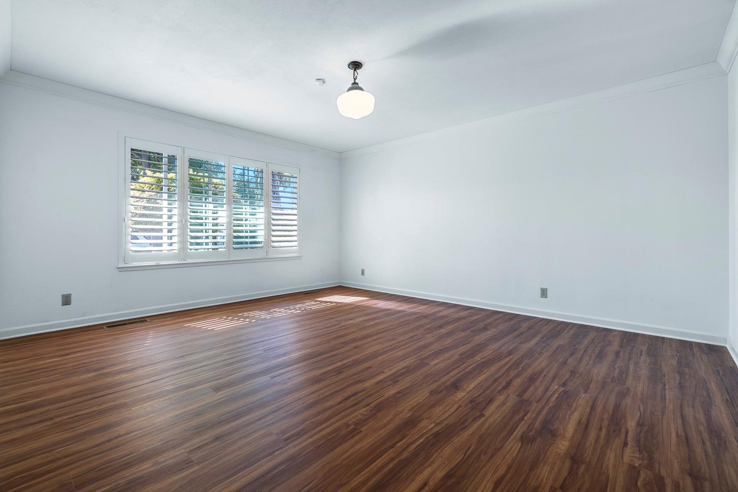 548 E Fremont Ave, Fresno, CA 93710