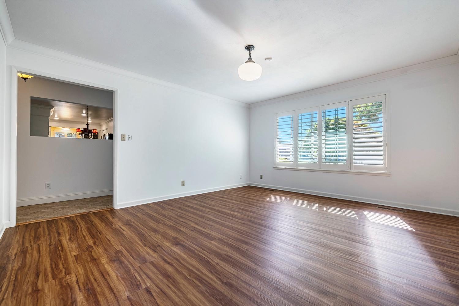 548 E Fremont Ave, Fresno, CA 93710