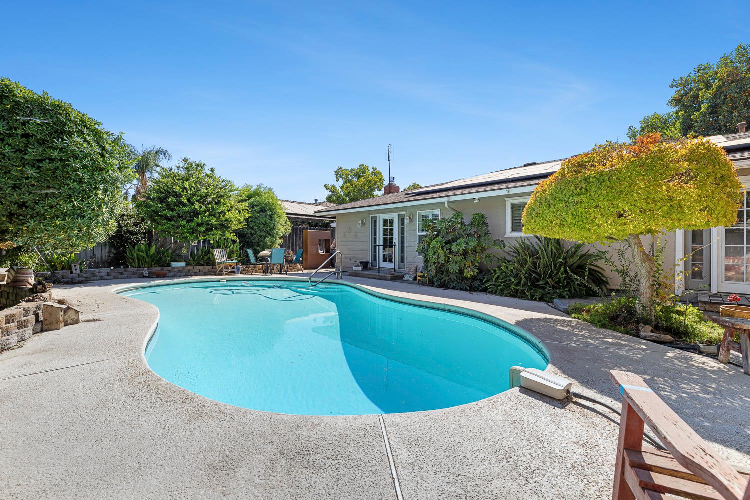 548 E Fremont Ave, Fresno, CA 93710