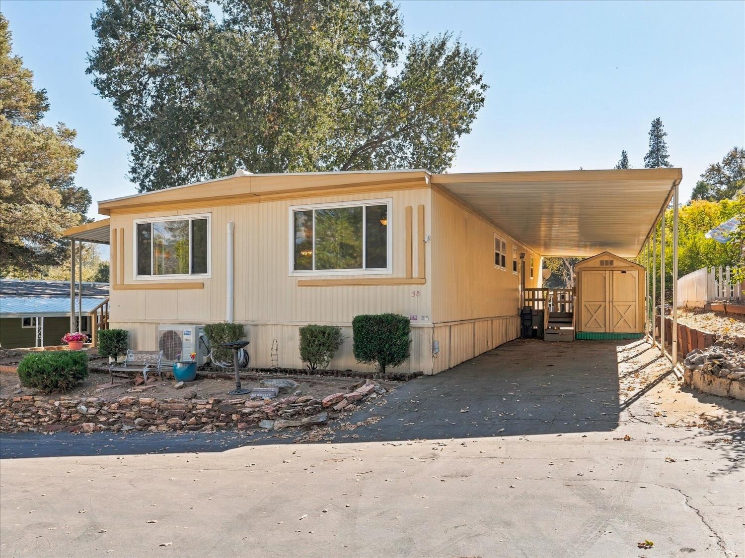 39678 Road 425B #38, Oakhurst, CA 93644