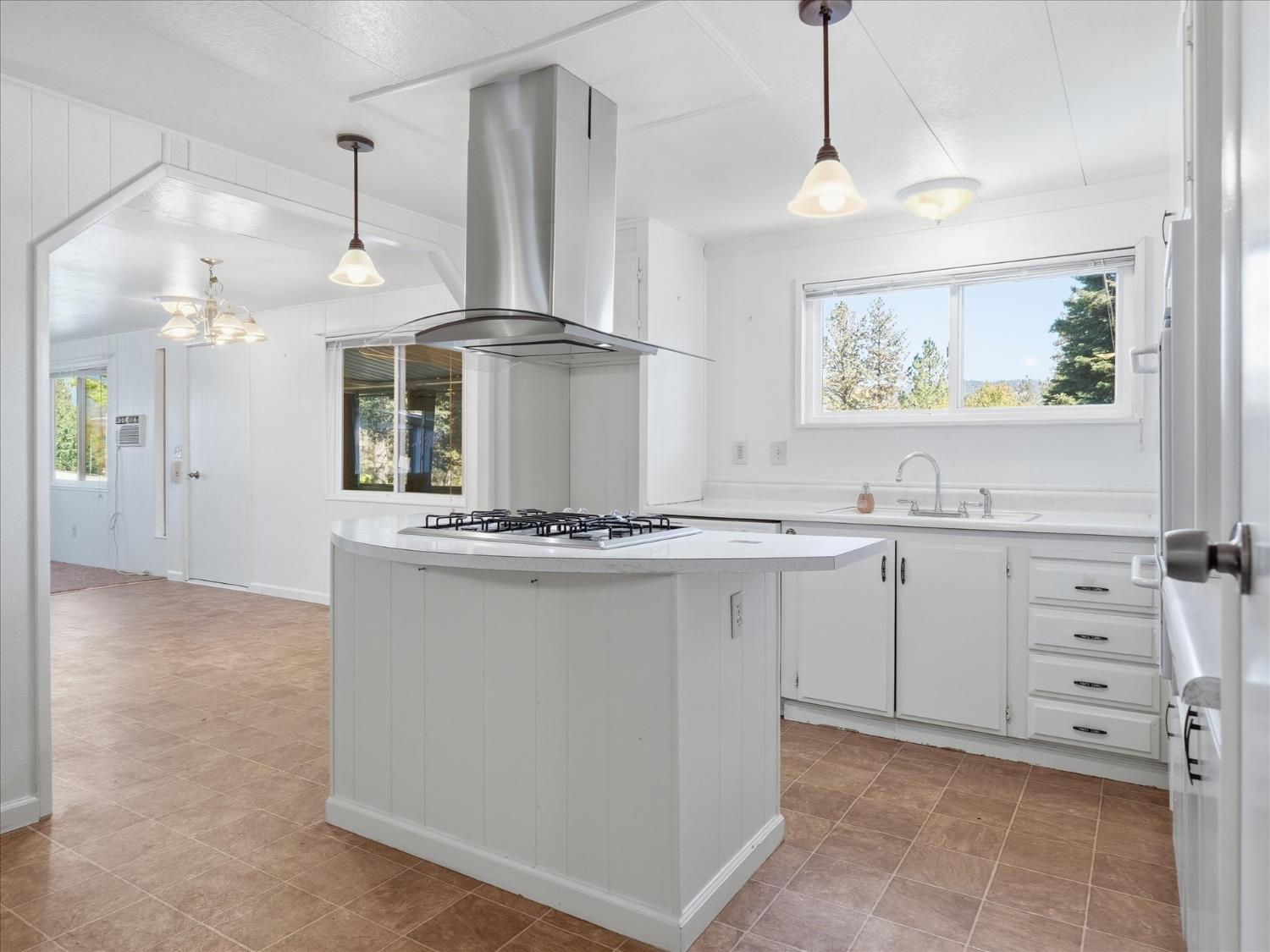 39678 Road 425B #38, Oakhurst, CA 93644