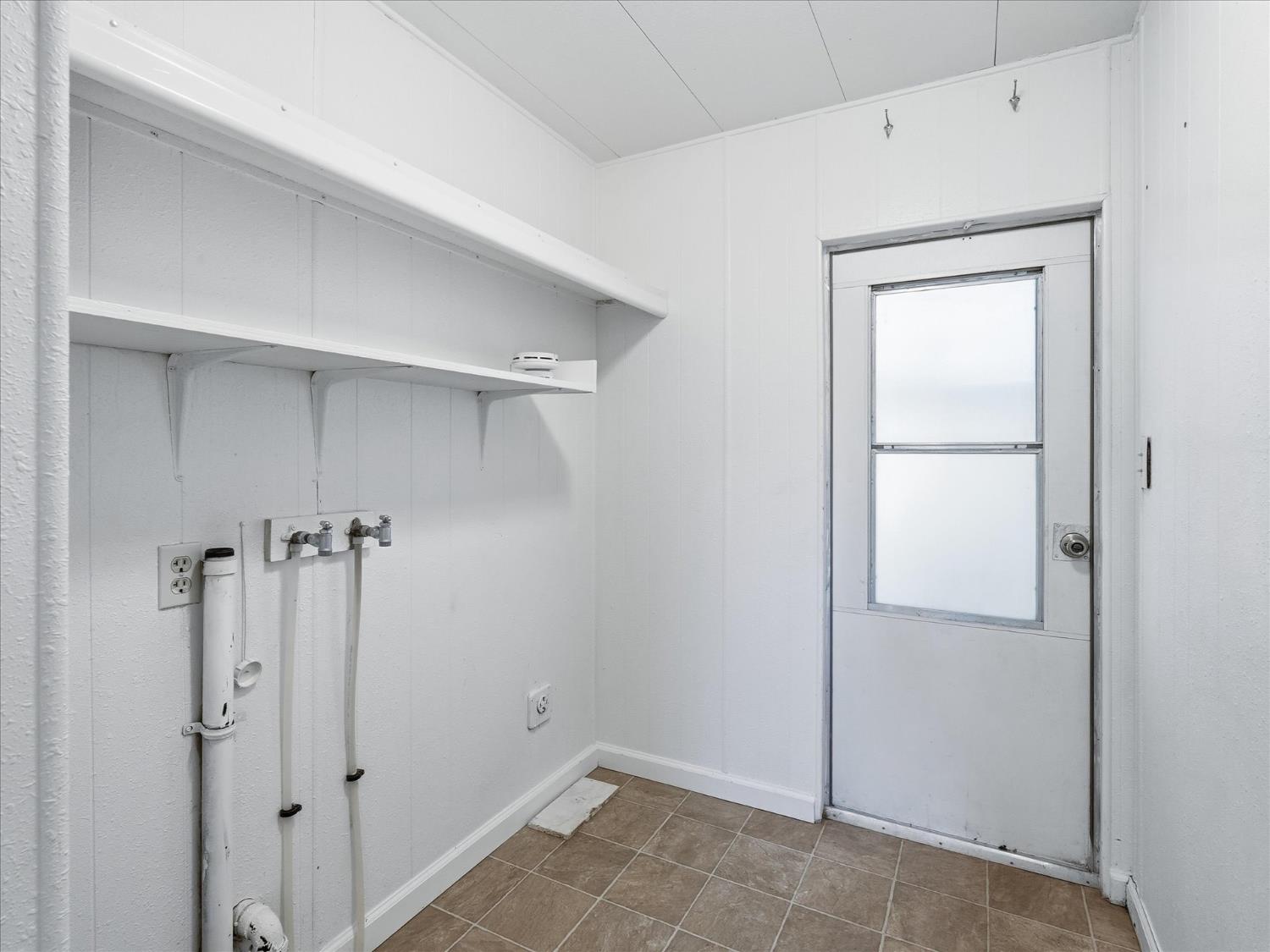 39678 Road 425B #38, Oakhurst, CA 93644