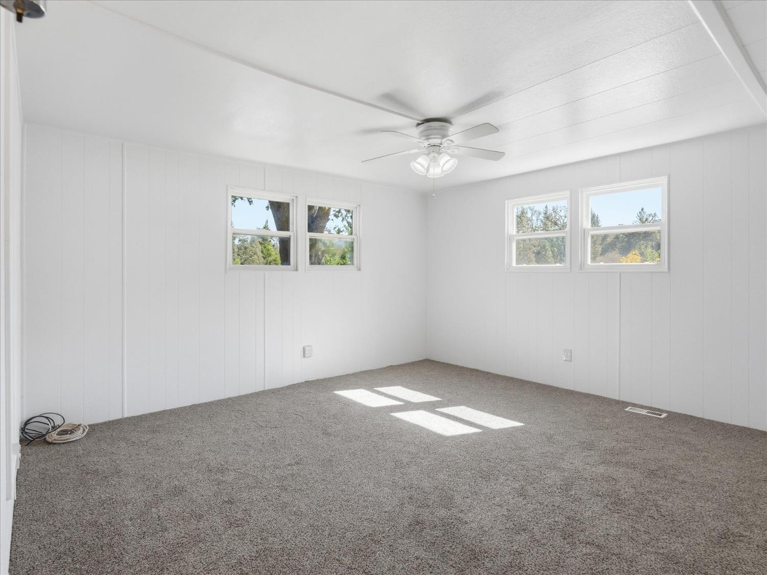 39678 Road 425B #38, Oakhurst, CA 93644