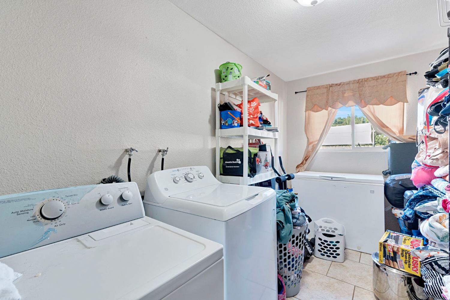 2511 Shaft St, Selma, CA 93662