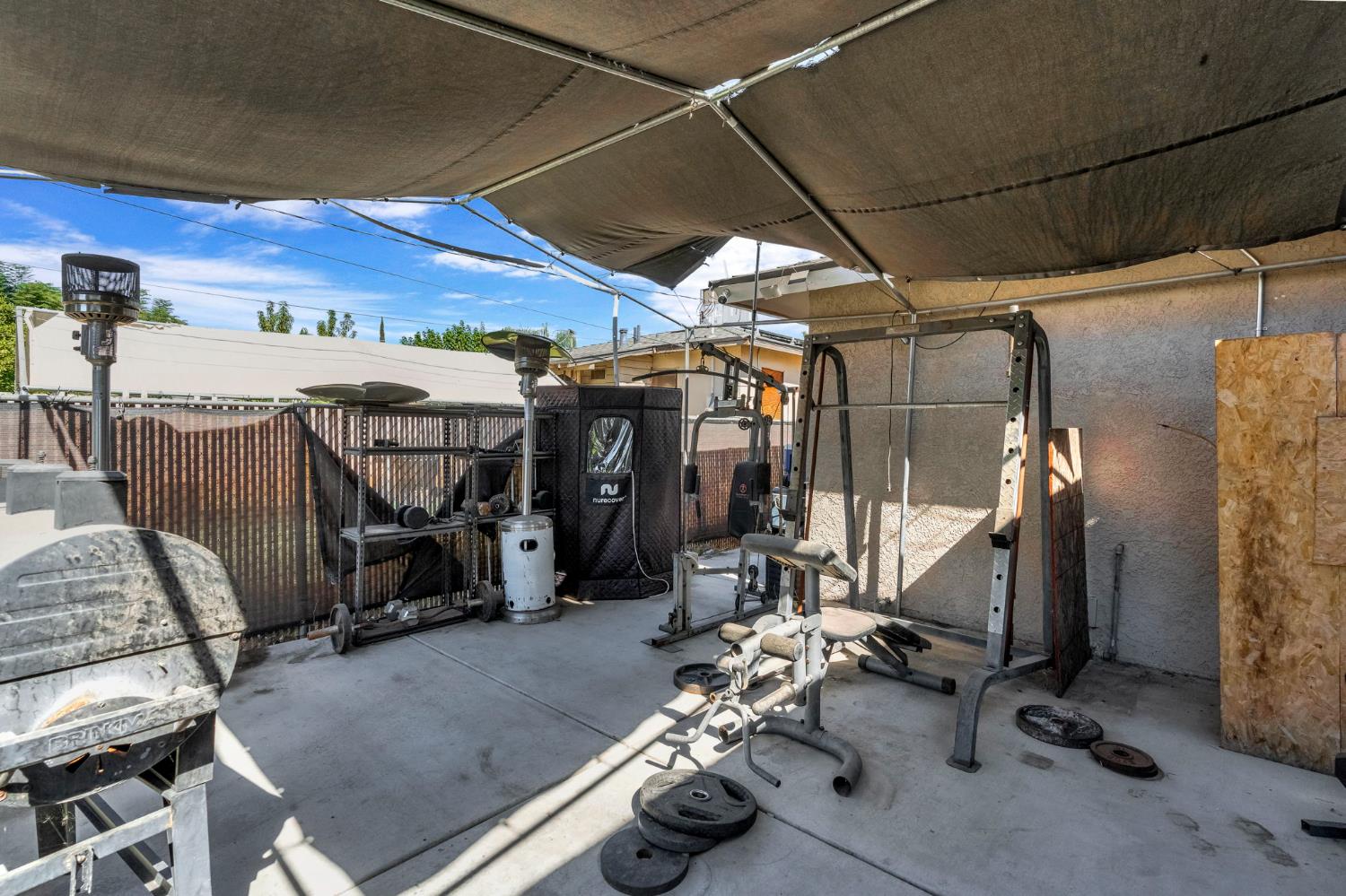 2511 Shaft St, Selma, CA 93662