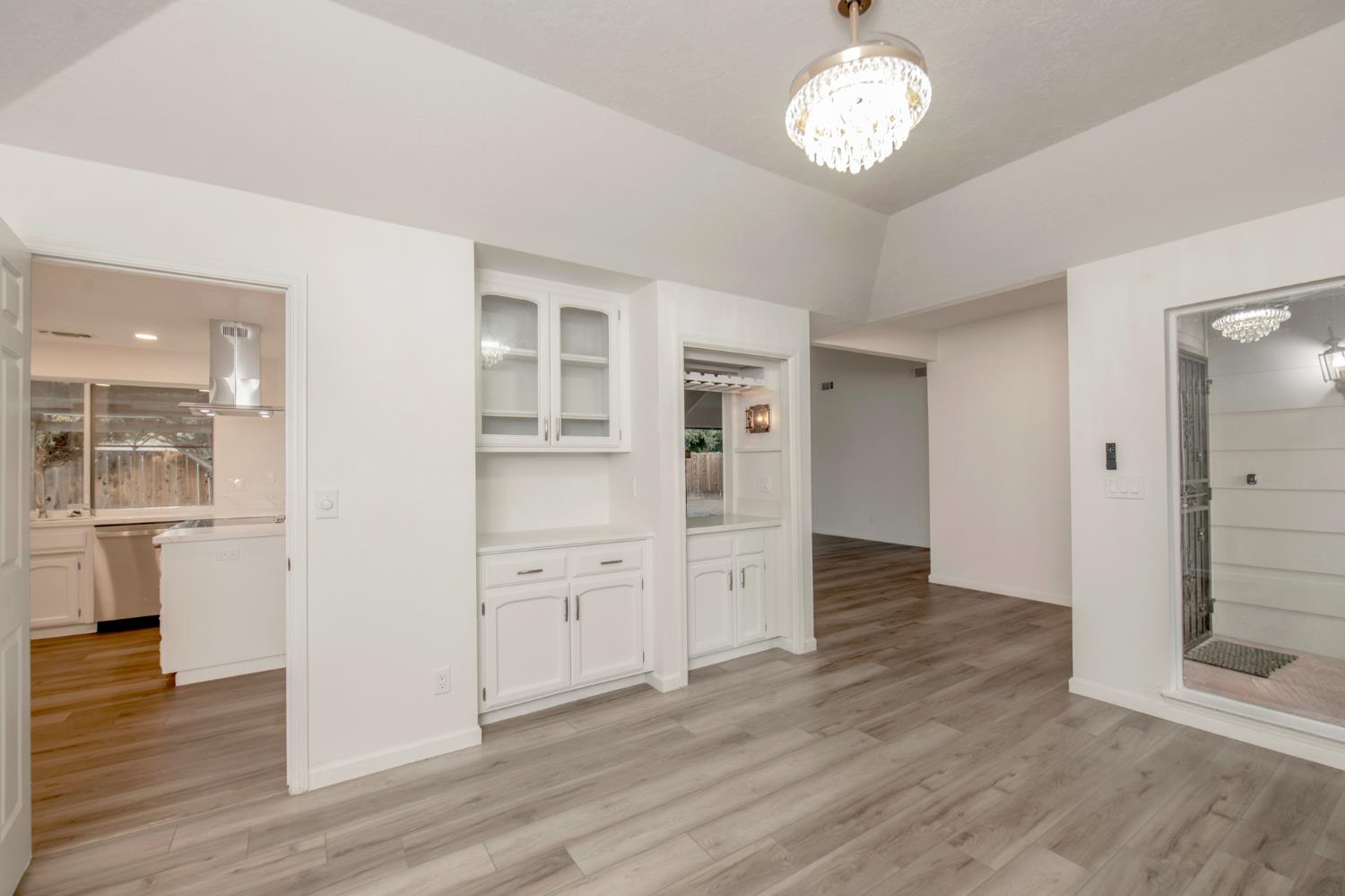 6339 N Palm Ave, Fresno, CA 93704