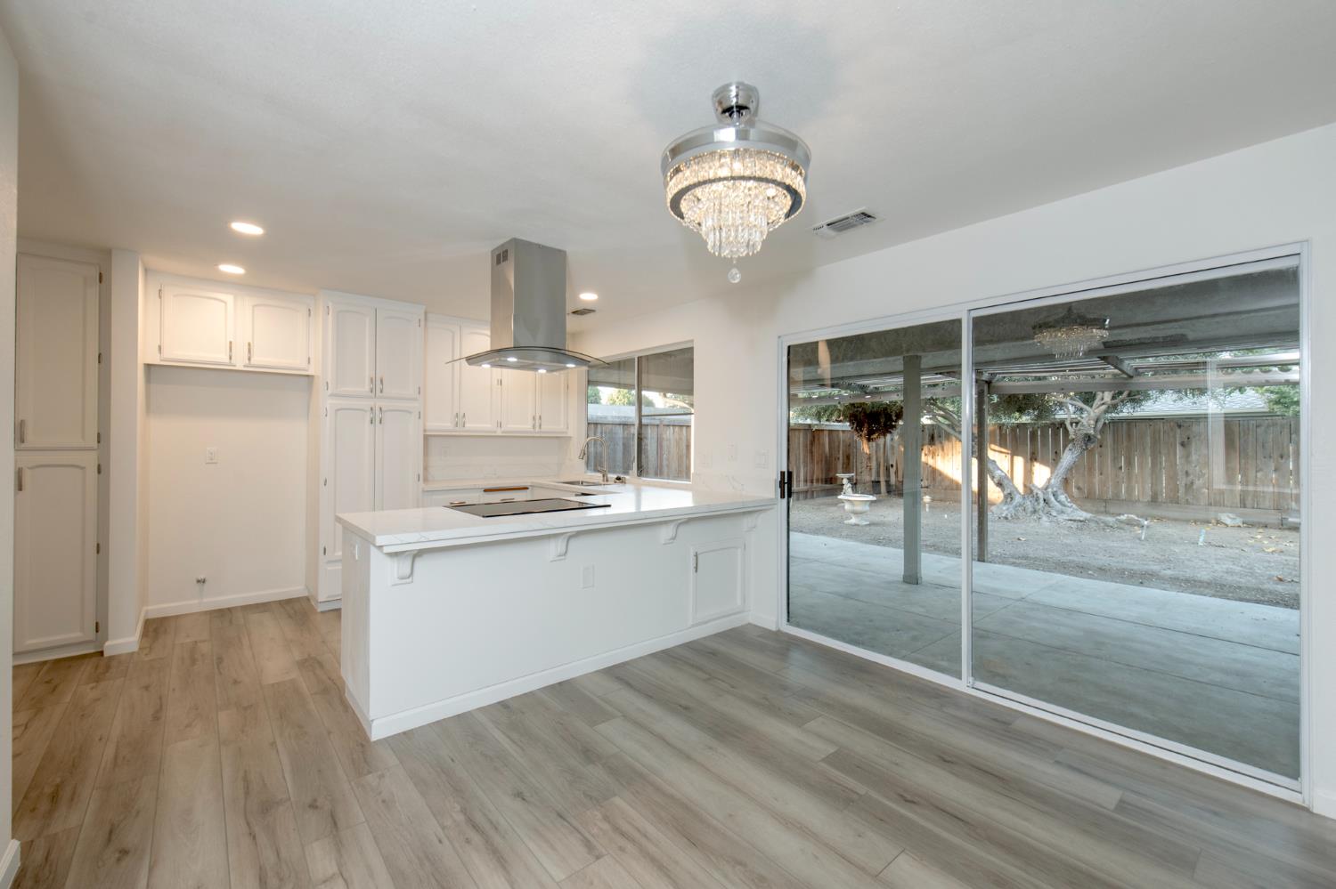 6339 N Palm Ave, Fresno, CA 93704