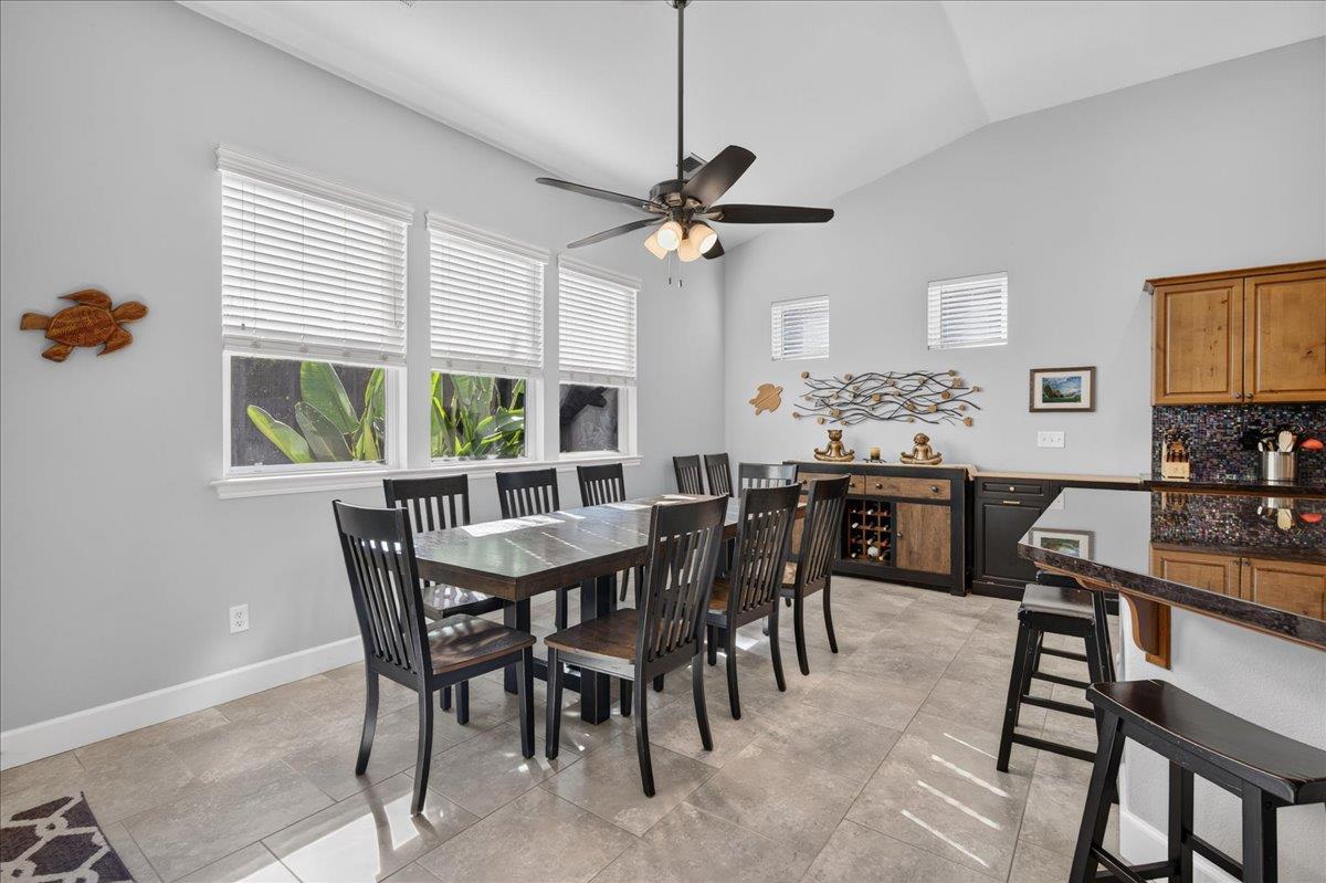 3144 Rall Ave, Clovis, CA 93619