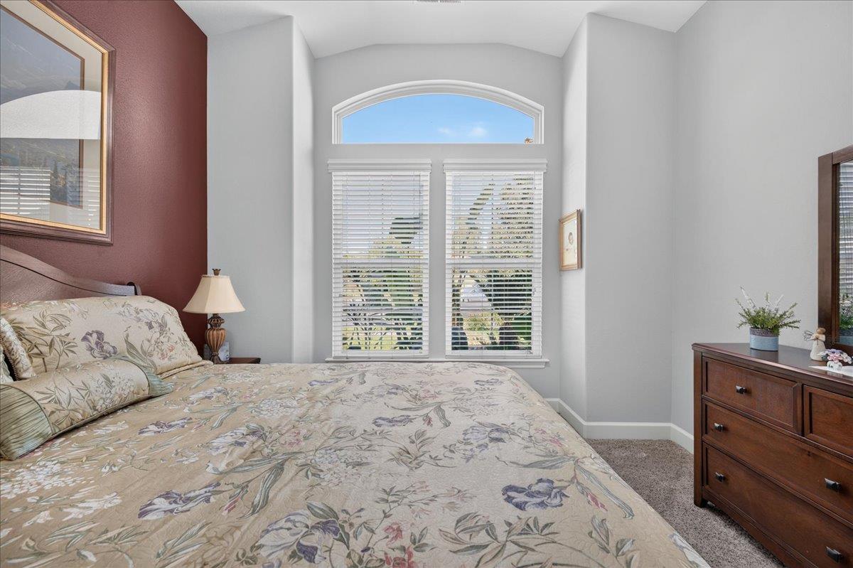 3144 Rall Ave, Clovis, CA 93619