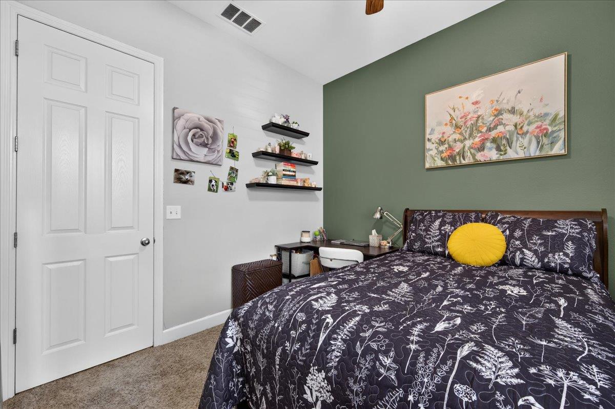 3144 Rall Ave, Clovis, CA 93619