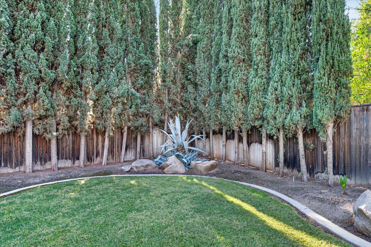 3144 Rall Ave, Clovis, CA 93619