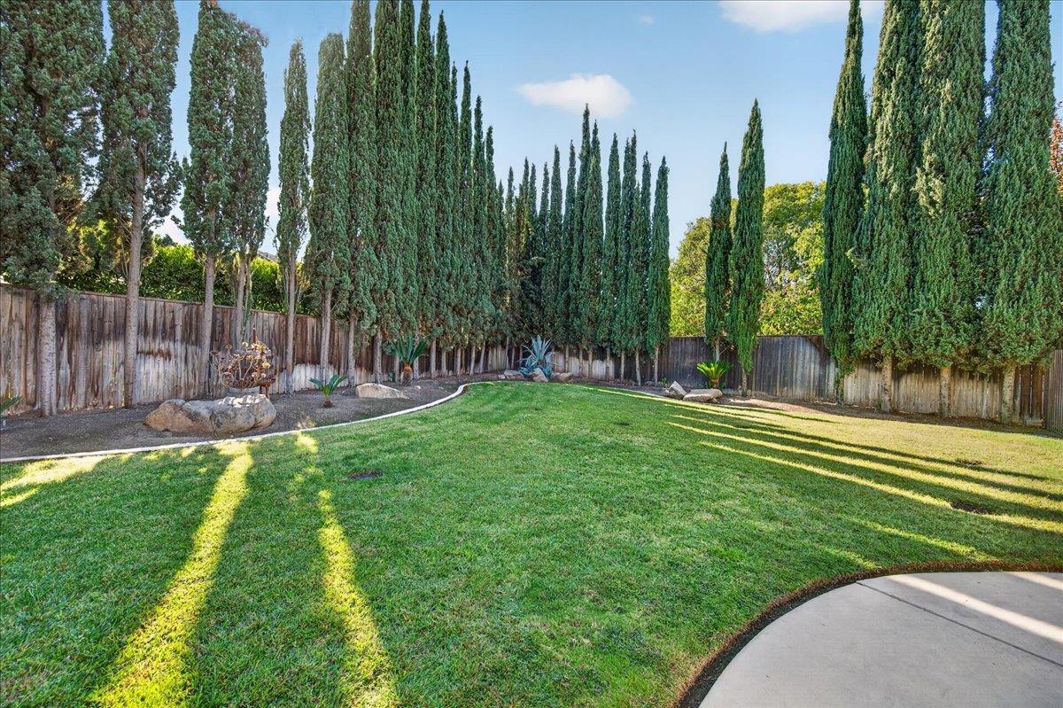 3144 Rall Ave, Clovis, CA 93619