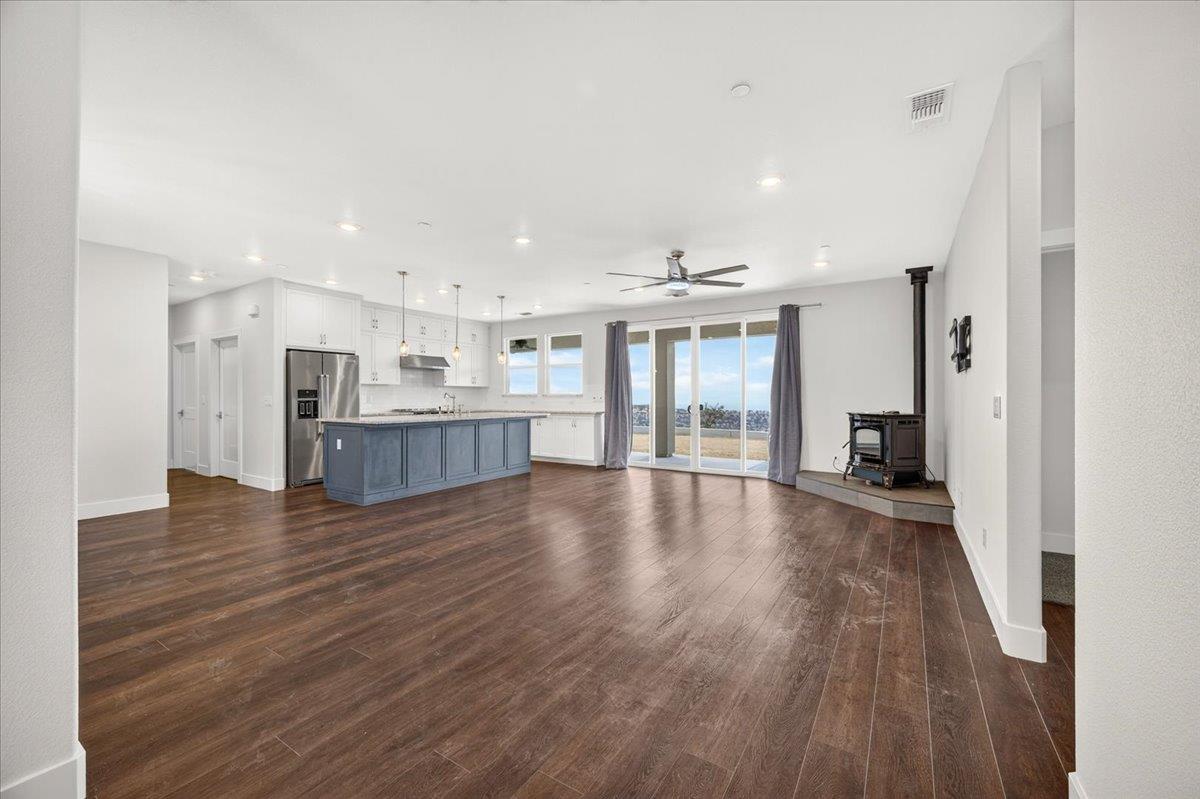 40738 Lilley Mountain Dr, Coarsegold, CA 93614