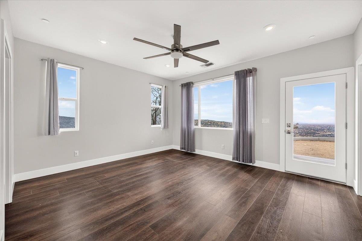 40738 Lilley Mountain Dr, Coarsegold, CA 93614