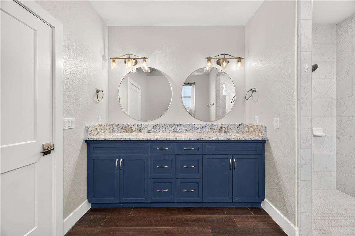 40738 Lilley Mountain Dr, Coarsegold, CA 93614