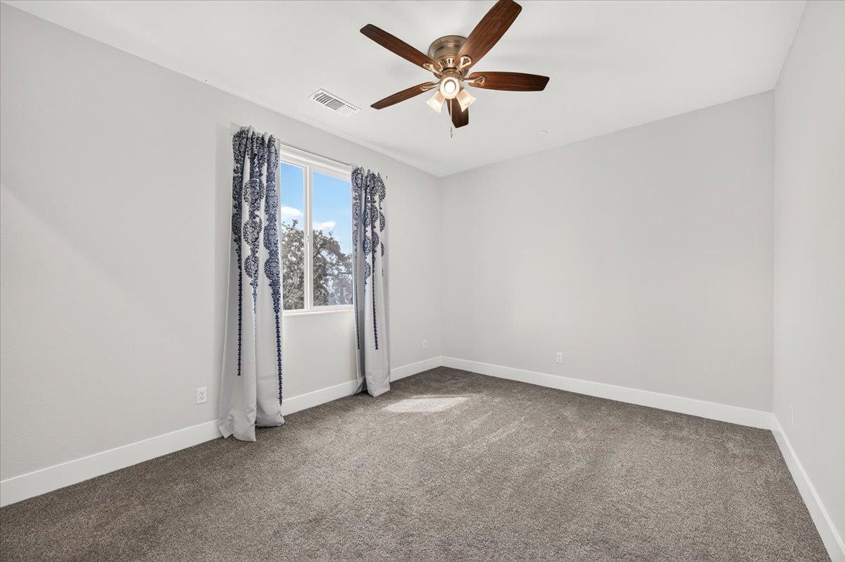 40738 Lilley Mountain Dr, Coarsegold, CA 93614