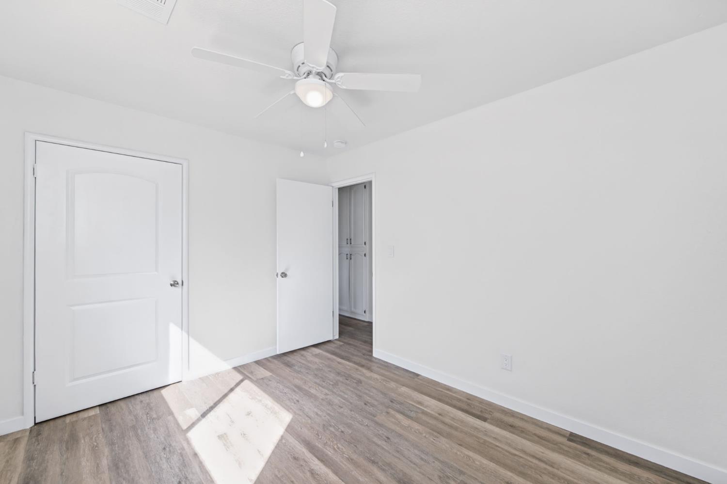 10129 Heath St, Hanford, CA 93230