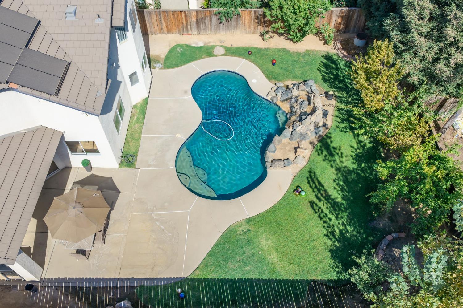 9740 N Whitney Ave, Fresno, CA 93720