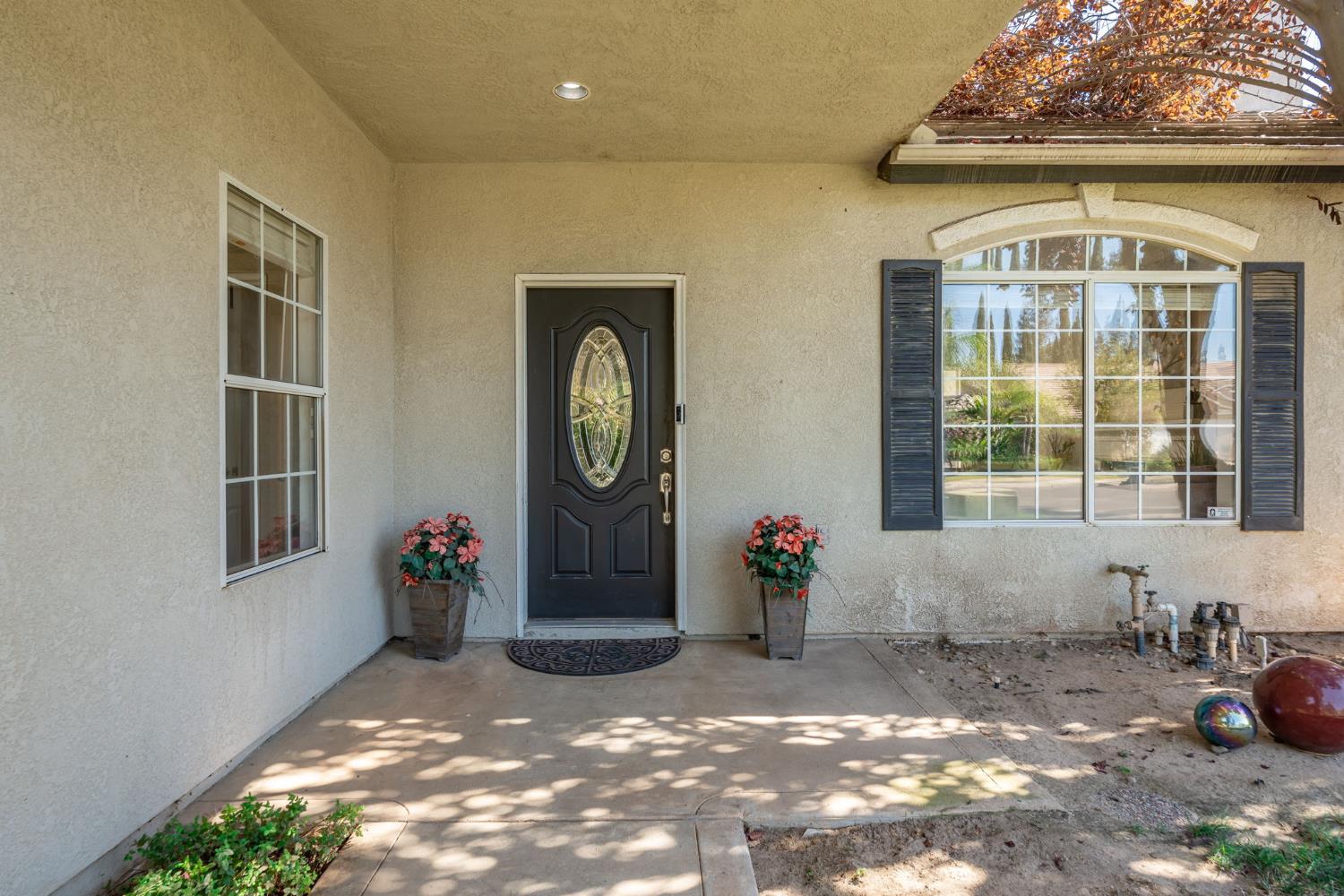 9740 N Whitney Ave, Fresno, CA 93720