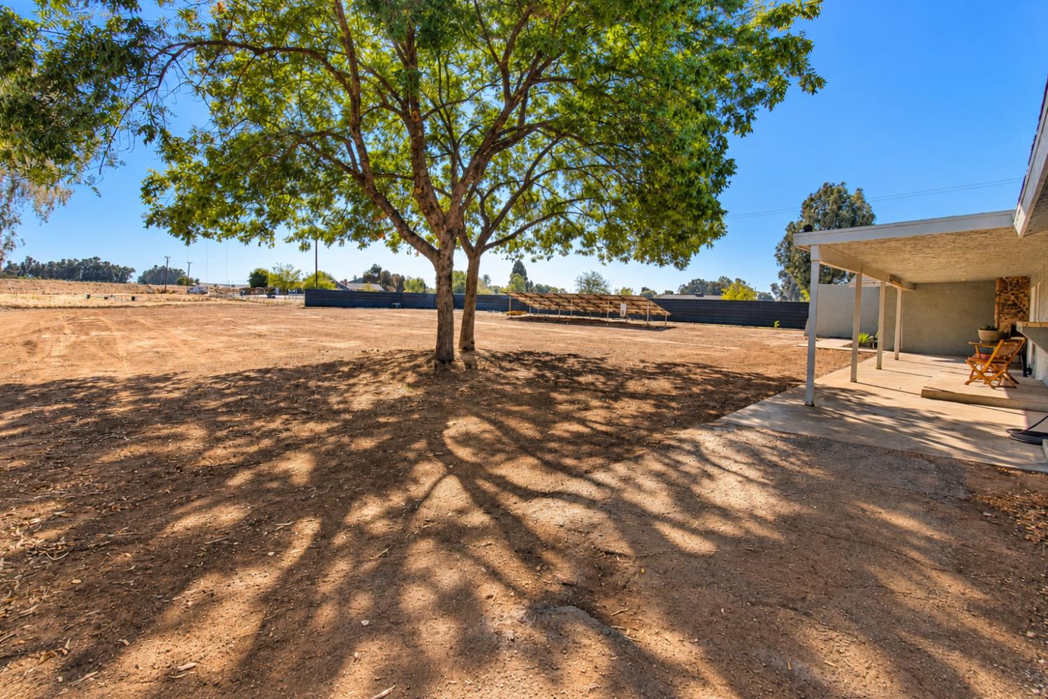 10858 N Armstrong Ave, Clovis, CA 93619