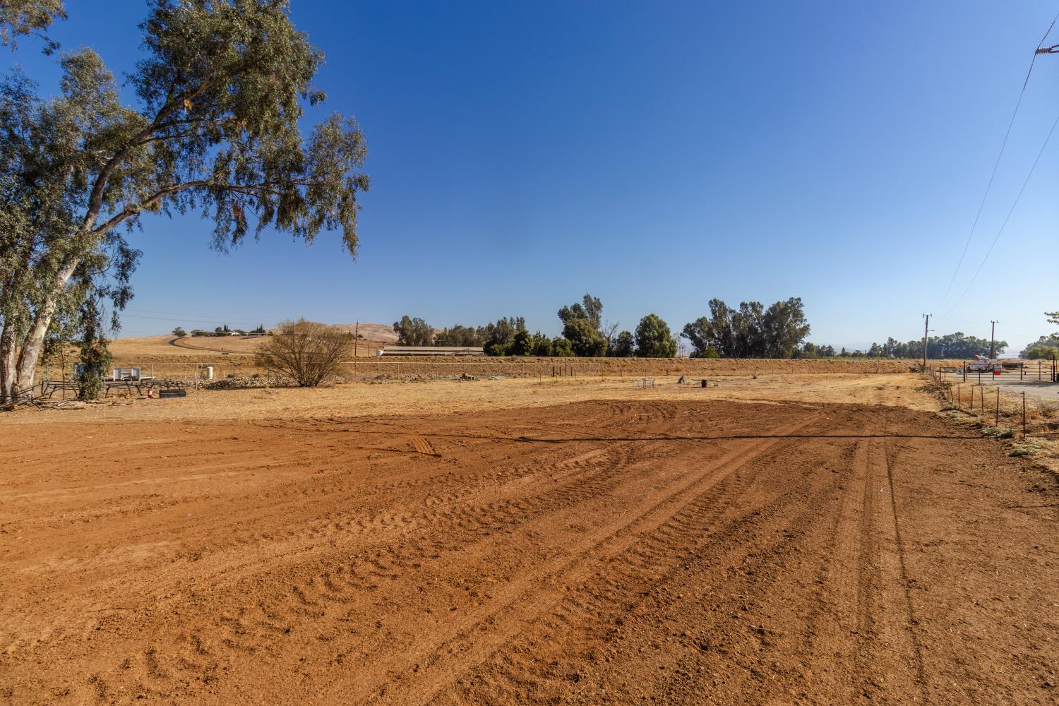10858 N Armstrong Ave, Clovis, CA 93619