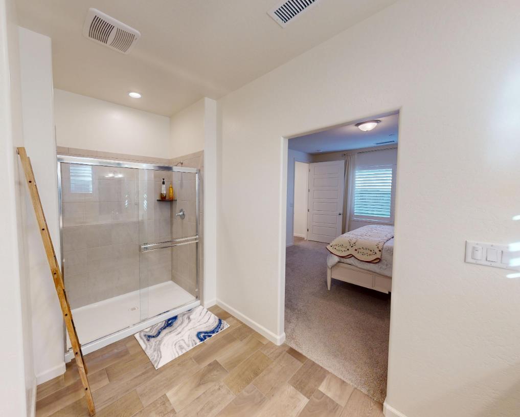 4245 Oak Knoll Rd, Madera, CA 93636