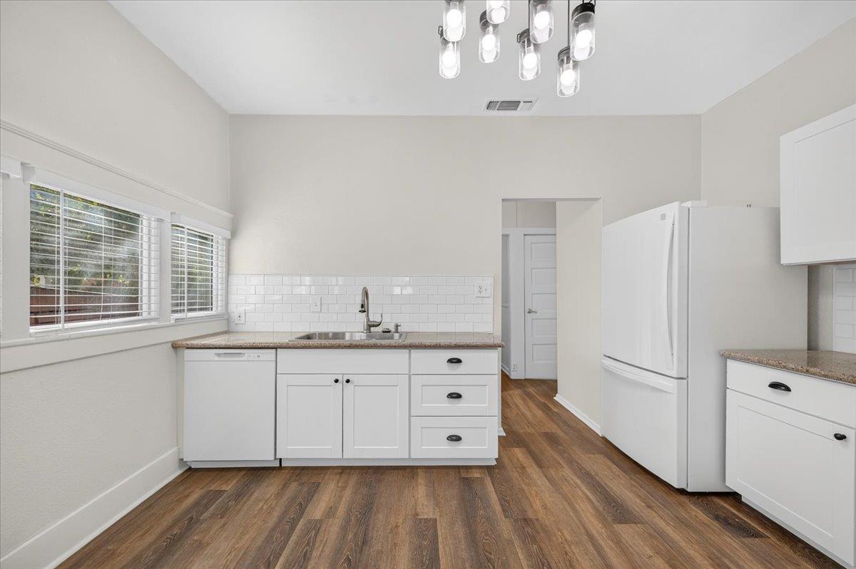 720 E Dudley Ave, Fresno, CA 93728