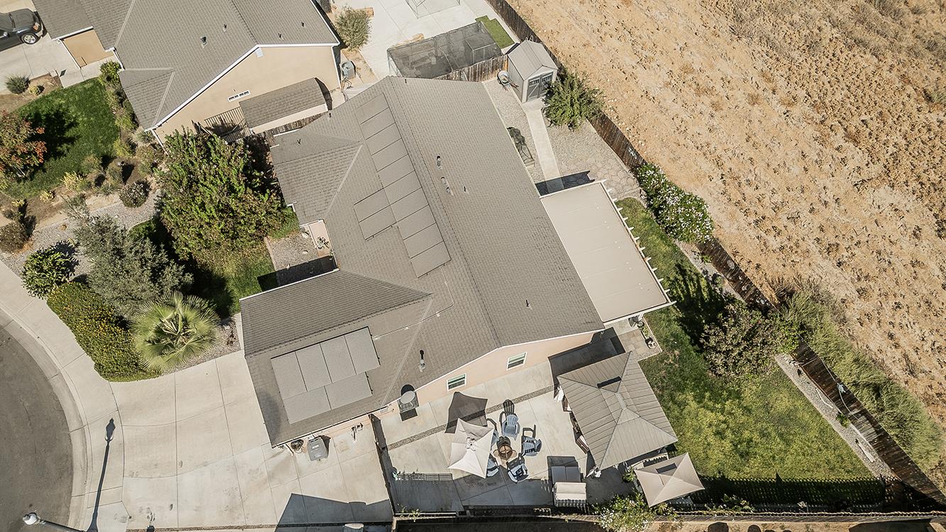 2070 Park Ave, Sanger, CA 93657