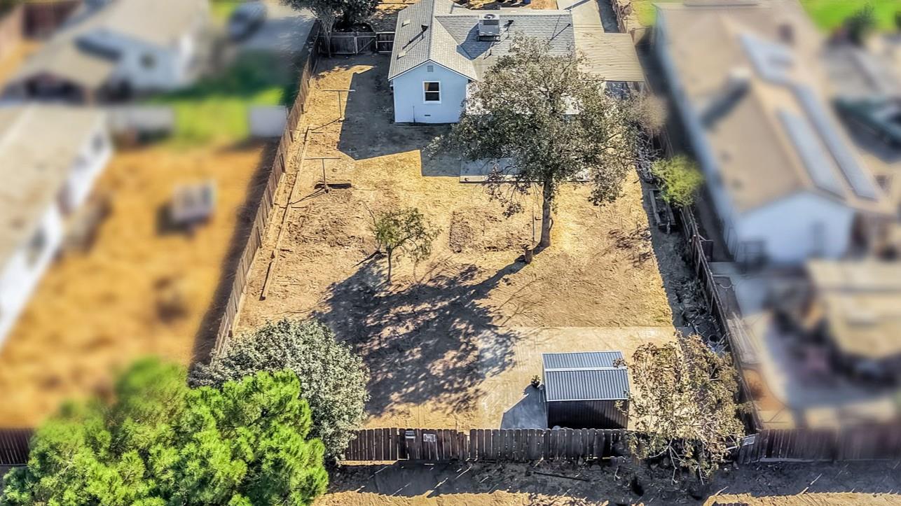 11436 Jones St, Hanford, CA 93230