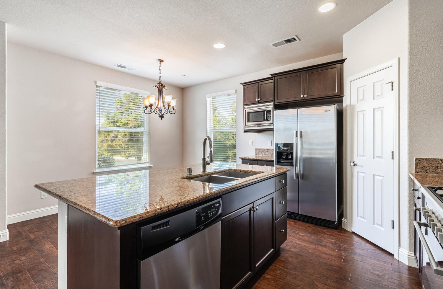 11344 N Garden Sage Ave, Fresno, CA 93730